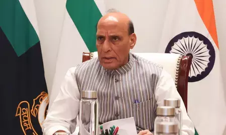 देश में 60 दिनों का तेल व गैस, 45 दिनों का रसोई गैस व 703 अरब डॉलर का विदेशी मुद्रा भंडार देश में 60 दिनों का तेल व गैस, 45 दिनों का रसोई गैस व 703 अरब डॉलर का विदेशी मुद्रा भंडार