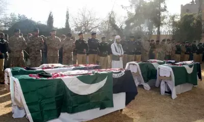 पाकिस्तान: बन्नू पुलिस चेकपोस्ट पर हुए आतंकी हमले में अब तक 15 की मौत पाकिस्तान: बन्नू पुलिस चेकपोस्ट पर हुए आतंकी हमले में अब तक 15 की मौत