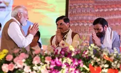 मध्य प्रदेश के सीएम ने प्रधानमंत्री की फ्यूल सेविंग की अपील के बाद काफिले का आकार घटाया मध्य प्रदेश के सीएम ने प्रधानमंत्री की फ्यूल सेविंग की अपील के बाद काफिले का आकार घटाया