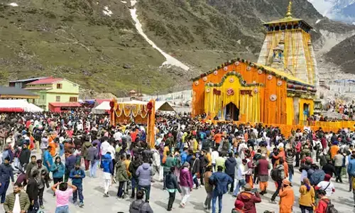 केदारनाथ यात्रा मार्ग पर व्यवस्था बेपटरी केदारनाथ यात्रा मार्ग पर व्यवस्था बेपटरी