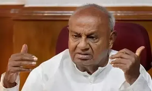 देवेगौड़ा बोले- सरकार पर नहीं, किसानों पर ध्यान देवेगौड़ा बोले- सरकार पर नहीं, किसानों पर ध्यान