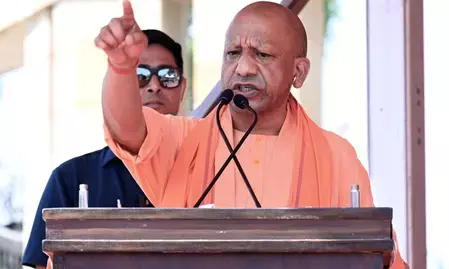 पीएम मोदी के आह्वान से जुड़ें प्रदेशवासी, ईंधन की खपत कम करें, अनावश्यक सोने की खरीदारी न करें: सीएम योगी