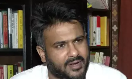 एनसीपी-एसपी के फहद अहमद ने सनातन विरोधी टिप्पणी के लिए उदयनिधि स्टालिन की आलोचना की एनसीपी-एसपी के फहद अहमद ने सनातन विरोधी टिप्पणी के लिए उदयनिधि स्टालिन की आलोचना की