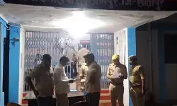 सीतापुर में शराब सेल्समैन से लूट, विरोध पर बदमाशों ने साथी को मारी गोली सीतापुर में शराब सेल्समैन से लूट, विरोध पर बदमाशों ने साथी को मारी गोली