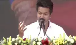 फ्लोर टेस्ट में थलापति को मिली विजय, टीवीके को मिला 144 विधायकों का समर्थन, भाजपा-PMK का वॉकआउट फ्लोर टेस्ट में थलापति को मिली विजय, टीवीके को मिला 144 विधायकों का समर्थन, भाजपा-PMK का वॉकआउट