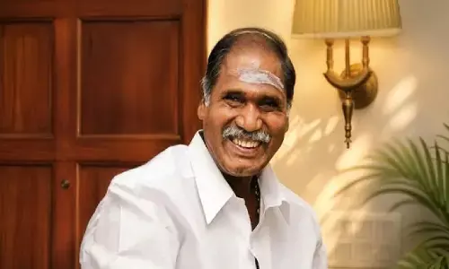 एन रंगासामी ने ली पुडुचेरी के सीएम पद की शपथ, ए नमस्सिवयम और मल्लादी कृष्ण राव बने मंत्री एन रंगासामी ने ली पुडुचेरी के सीएम पद की शपथ, ए नमस्सिवयम और मल्लादी कृष्ण राव बने मंत्री