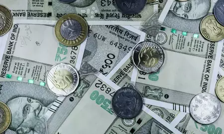 बिहार कैबिनेट का बड़ा फैसला: सरकारी कर्मचारियों के DA में हुई बढ़ोतरी, जानें नई दरें बिहार कैबिनेट का बड़ा फैसला: सरकारी कर्मचारियों के DA में हुई बढ़ोतरी, जानें नई दरें