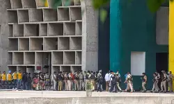 ट्रिब्यून चौक फ्लाईओवर के लिए नहीं होगी पेड़ों की कटाई: पंजाब-हरियाणा हाईकोर्ट का ऐतिहासिक फैसला ट्रिब्यून चौक फ्लाईओवर के लिए नहीं होगी पेड़ों की कटाई: पंजाब-हरियाणा हाईकोर्ट का ऐतिहासिक फैसला