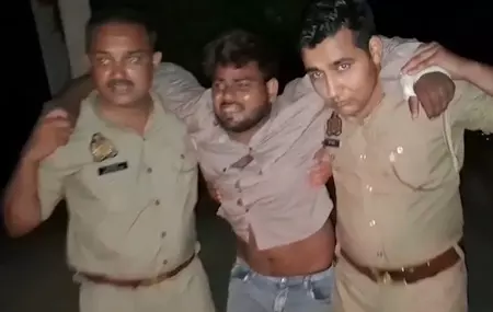 एटा और बुलंदशहर में पुलिस एनकाउंटर, तीन शातिर बदमाश गिरफ्तार, हथियार बरामद एटा और बुलंदशहर में पुलिस एनकाउंटर, तीन शातिर बदमाश गिरफ्तार, हथियार बरामद