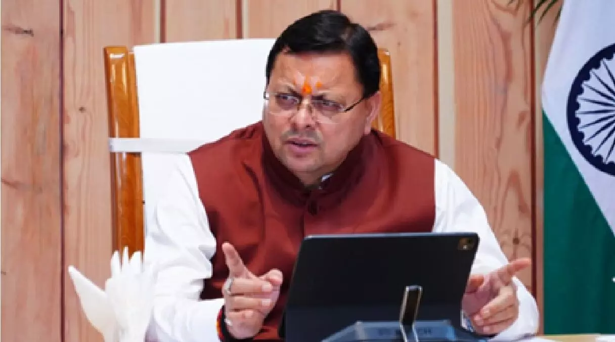 उत्तराखंड के श्रमिकों को बड़ी राहत, धामी सरकार ने न्यूनतम वेतन बढ़ाया, एक अप्रैल 2026 से होगा लागू उत्तराखंड के श्रमिकों को बड़ी राहत, धामी सरकार ने न्यूनतम वेतन बढ़ाया, एक अप्रैल 2026 से होगा लागू
