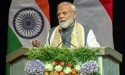 नीदरलैंड में पीएम मोदी: प्रवासी भारतीयों से बोले आपकी कहानी आस्था और संघर्षों के बीच प्रगति की कहानी नीदरलैंड में पीएम मोदी: प्रवासी भारतीयों से बोले आपकी कहानी आस्था और संघर्षों के बीच प्रगति की कहानी