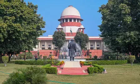 भोजशाला पर फैसले में हुई एएसआई के पुराने रुख की अनदेखी, एआईएमपीएलबी सुप्रीम कोर्ट में देगा चुनौती भोजशाला पर फैसले में हुई एएसआई के पुराने रुख की अनदेखी, एआईएमपीएलबी सुप्रीम कोर्ट में देगा चुनौती