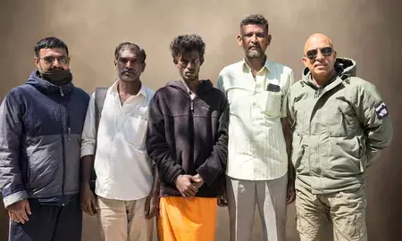 तमिलनाडु से लापता युवक बद्रीनाथ में बना साधु, पुलिस के ऑपरेशन प्रहार ने परिजनों से मिलाया तमिलनाडु से लापता युवक बद्रीनाथ में बना साधु, पुलिस के ऑपरेशन प्रहार ने परिजनों से मिलाया