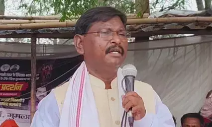चाईबासा प्रशासन के रवैये पर भड़के अर्जुन मुंडा, बोले- मर्यादाओं की हुई अनदेखी, बाबूलाल मरांडी ने सरकार को घेरा