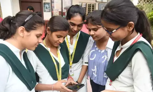 13000 कॉपियों की होगी फिर से जांच, CBSE 12वीं रिजल्ट के बाद शिक्षा मंत्रालय का बड़ा ऐलान 13000 कॉपियों की होगी फिर से जांच, CBSE 12वीं रिजल्ट के बाद शिक्षा मंत्रालय का बड़ा ऐलान