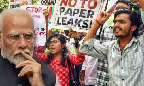 विसंगतियों का शिकार नयी पीढ़ी विसंगतियों का शिकार नयी पीढ़ी