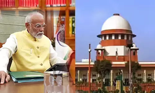 इंसान को कीड़ा बनाकर उस पर राज करना आसान है इंसान को कीड़ा बनाकर उस पर राज करना आसान है