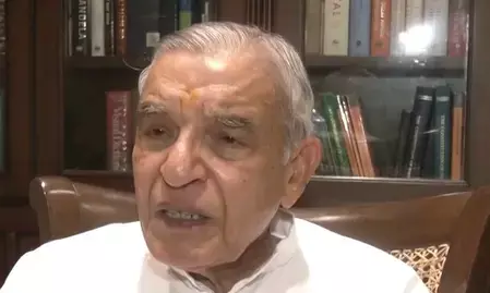पीएम मोदी के बयान पर कांग्रेस नेता पवन बंसल का तंज, कहा-पहले के कामों को स्वीकार तो किया पीएम मोदी के बयान पर कांग्रेस नेता पवन बंसल का तंज, कहा-पहले के कामों को स्वीकार तो किया