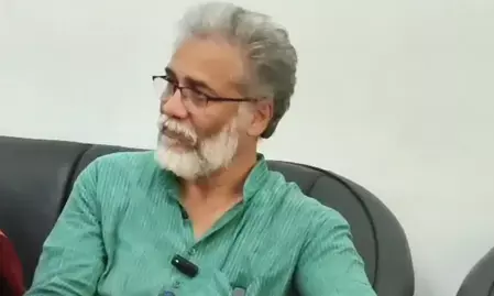 गरीबों और मेहनतकशों पर डाला जा रहा है महंगाई का बोझ: दीपांकर भट्टाचार्य गरीबों और मेहनतकशों पर डाला जा रहा है महंगाई का बोझ: दीपांकर भट्टाचार्य