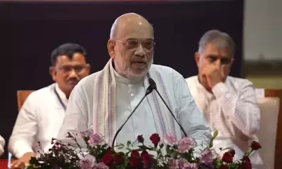 अमित शाह ने बंगाल में दशकों के शासन की आलोचना की, कहा- रोजमर्रा की जिंदगी में कमीशन का राज