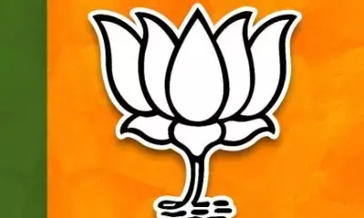 पंजाब भाजपा ने हिंसा के कारण नगर परिषद चुनाव स्थगित करने की मांग की पंजाब भाजपा ने हिंसा के कारण नगर परिषद चुनाव स्थगित करने की मांग की