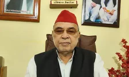 ऊर्जा बचत की अपील नहीं मान रहे सीएम योगी, काफिले में चल रही सात गाड़ियां : सपा विधायक