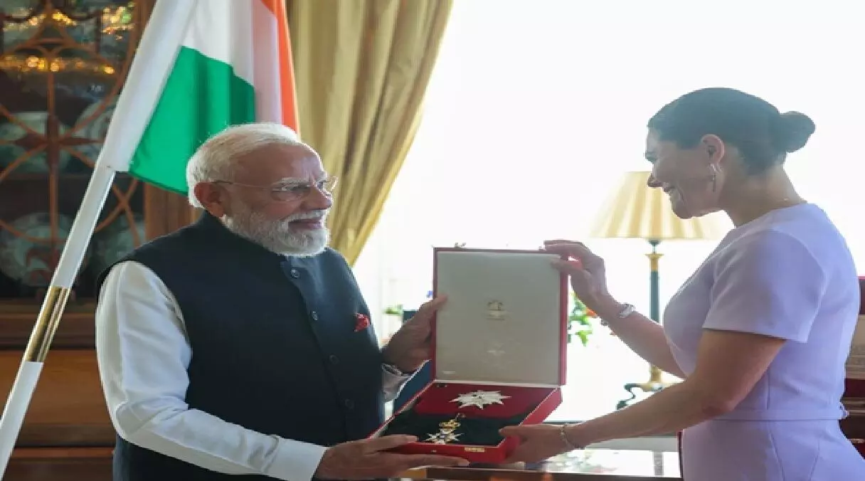 पीएम मोदी को मिला स्वीडन का सर्वोच्च सम्मान, रॉयल ऑर्डर ऑफ द पोलर स्टार से नवाजे गए पीएम मोदी को मिला स्वीडन का सर्वोच्च सम्मान, रॉयल ऑर्डर ऑफ द पोलर स्टार से नवाजे गए