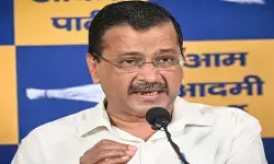 राम मंदिर चढ़ावा मामले पर केजरीवाल का केंद्र पर हमला, प्रधानमंत्री से पूछे कई सवाल, ट्रस्ट की कार्यप्रणाली पर उठाए प्रश्न राम मंदिर चढ़ावा मामले पर केजरीवाल का केंद्र पर हमला, प्रधानमंत्री से पूछे कई सवाल, ट्रस्ट की कार्यप्रणाली पर उठाए प्रश्न