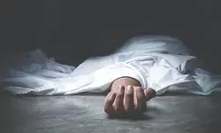 UP News: परीक्षा देने निकली छात्रा की दुपट्टे से गला घोटकर हत्या, दुष्कर्म की आशंका UP News: परीक्षा देने निकली छात्रा की दुपट्टे से गला घोटकर हत्या, दुष्कर्म की आशंका