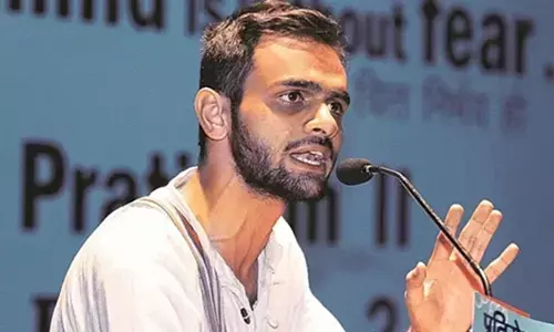 बेल नियम जेल अपवाद, UAPA में भी लागू...उमर खालिद मामले में बड़ी बेंच की अनदेखी पर सुप्रीम कोर्ट बेल नियम जेल अपवाद, UAPA में भी लागू...उमर खालिद मामले में बड़ी बेंच की अनदेखी पर सुप्रीम कोर्ट