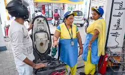 पेट्रोल और डीजल के रेट में हुई बढ़ोतरी, 86 पैसे पेट्रोल और 83 पैसे डीजल के दाम और बढ़े पेट्रोल और डीजल के रेट में हुई बढ़ोतरी, 86 पैसे पेट्रोल और 83 पैसे डीजल के दाम और बढ़े