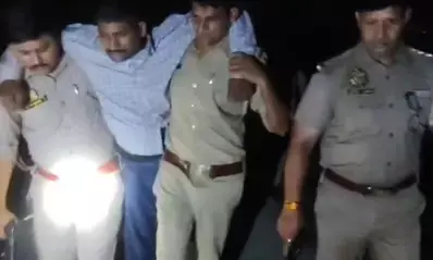 यूपी : बुलंदशहर में मंदिर चोरी का आरोपी हिमांशु गिरफ्तार, पुलिस मुठभेड़ में पैर में लगी गोली