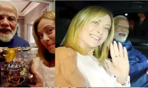मोदी, मेलोनी और मेलोडी: कार में सफर, साथ में डिनर फिर गिफ्ट में टॉफी, रोम में दिखी भारत और इटली की खास दोस्ती मोदी, मेलोनी और मेलोडी: कार में सफर, साथ में डिनर फिर गिफ्ट में टॉफी, रोम में दिखी भारत और इटली की खास दोस्ती