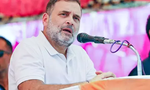 राहुल गांधी के बयान पर भड़के भाजपा नेता, महंत राजूदास ने भी बोला हमला राहुल गांधी के बयान पर भड़के भाजपा नेता, महंत राजूदास ने भी बोला हमला