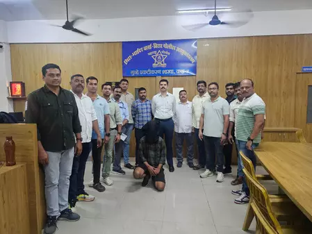 बांद्रा हिंसा मामला: अब तक 16 आरोपी गिरफ्तार, पुलिस पर पथराव से पहले रची गई थी बड़ी साजिश; मुंबई पुलिस का बड़ा खुलासा बांद्रा हिंसा मामला: अब तक 16 आरोपी गिरफ्तार, पुलिस पर पथराव से पहले रची गई थी बड़ी साजिश; मुंबई पुलिस का बड़ा खुलासा