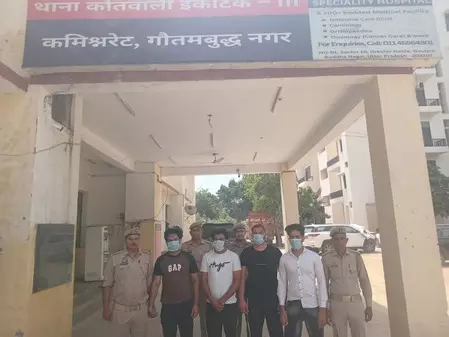 ग्रेटर नोएडा : दीपक हत्याकांड के फरार आरोपियों से पुलिस की मुठभेड़, दो बदमाश गोली लगने से घायल ग्रेटर नोएडा : दीपक हत्याकांड के फरार आरोपियों से पुलिस की मुठभेड़, दो बदमाश गोली लगने से घायल