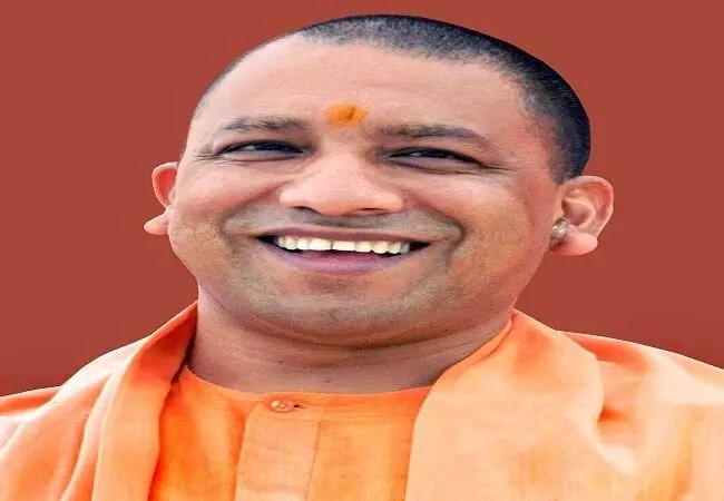 यूपी सरकार का बड़ा तोहफा: राज्य कर्मचारियों और पेंशनरों का महंगाई भत्ता (DA) 2% बढ़ा, अब मिलेगा 60% डीए यूपी सरकार का बड़ा तोहफा: राज्य कर्मचारियों और पेंशनरों का महंगाई भत्ता (DA) 2% बढ़ा, अब मिलेगा 60% डीए