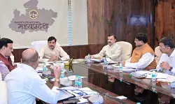 मध्य प्रदेश में नागरिकों के लिए सुगम परिवहन सेवा योजना शीघ्र प्रारंभ करें : मोहन यादव मध्य प्रदेश में नागरिकों के लिए सुगम परिवहन सेवा योजना शीघ्र प्रारंभ करें : मोहन यादव