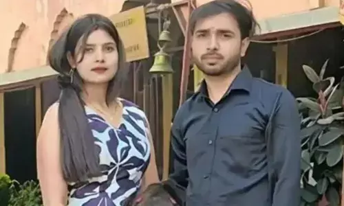 UP News: सास के अंतिम संस्कार में पहुंचे दामाद को सरयू में खींच ले गया मगरमच्छ UP News: सास के अंतिम संस्कार में पहुंचे दामाद को सरयू में खींच ले गया मगरमच्छ