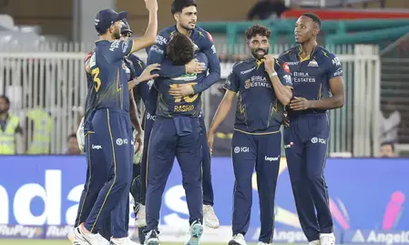 आईपीएल 2026: गुजरात टाइटंस की 89 रन से दमदार जीत, प्लेऑफ की रेस से बाहर चेन्नई सुपर किंग्स आईपीएल 2026: गुजरात टाइटंस की 89 रन से दमदार जीत, प्लेऑफ की रेस से बाहर चेन्नई सुपर किंग्स