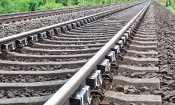 वीडी सतीशन सरकार केरल के लिए नए ब्रॉड गेज हाई-स्पीड रेल प्रोजेक्ट पर कर रही विचार