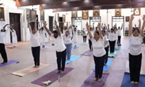केरल में अंतरराष्ट्रीय योग दिवस 2026 की तैयारी जोरों पर, महिलाओं के लिए समग्र स्वास्थ्य कार्यक्रम