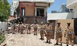 जम्मू में नशा तस्करों पर बड़ी कार्रवाई, 4 करोड़ की तीन संपत्तियां ध्वस्त