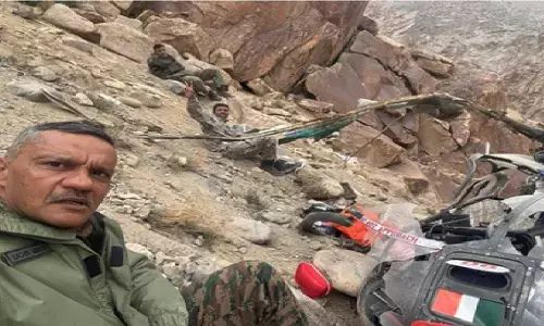 Leh-Ladakh: लेह में सेना का चीता हेलिकॉप्टर क्रैश, मेजर जनरल समेत तीन घायल; तकनीकी खराबी की आशंका