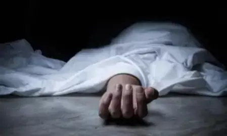 धौलपुर: युवक ने पत्नी की साड़ी से फंदा लगाकर की आत्महत्या धौलपुर: युवक ने पत्नी की साड़ी से फंदा लगाकर की आत्महत्या