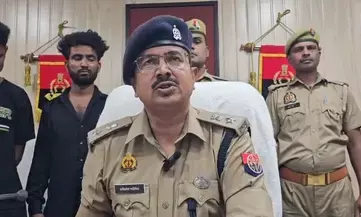 चोरी गैंग पर अमरोहा पुलिस का शिकंजा, चोरी के सामान और हथियार बरामद चोरी गैंग पर अमरोहा पुलिस का शिकंजा, चोरी के सामान और हथियार बरामद