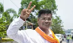 ममता के गढ़ फलता में भाजपा की प्रचंड जीत, देबांग्शु पांडा ने 1 लाख से ज्यादा वोटों से हराया