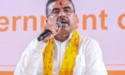 बंगाल में ‘घाटल मास्टर प्लान’ को मिली रफ्तार, केंद्र के साथ मिलकर लागू करेगी राज्य सरकार बंगाल में ‘घाटल मास्टर प्लान’ को मिली रफ्तार, केंद्र के साथ मिलकर लागू करेगी राज्य सरकार