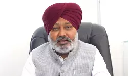 पंजाब निकाय चुनाव के लिए मतदान जारी, वित्त मंत्री हरपाल ने बड़ी संख्या में वोट डालने की अपील की पंजाब निकाय चुनाव के लिए मतदान जारी, वित्त मंत्री हरपाल ने बड़ी संख्या में वोट डालने की अपील की