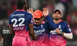 आईपीएल 2026: वैभव की तूफानी बल्लेबाजी, एसआरएच को 47 रन से रौंदकर क्वालीफायर-2 में आरआर आईपीएल 2026: वैभव की तूफानी बल्लेबाजी, एसआरएच को 47 रन से रौंदकर क्वालीफायर-2 में आरआर